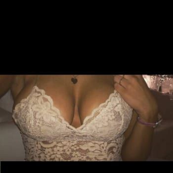 Leonor - TS in Bollschweil Profil von Leonor, 25 Jahre, TS in Bollschweil (Baden-Württemberg)